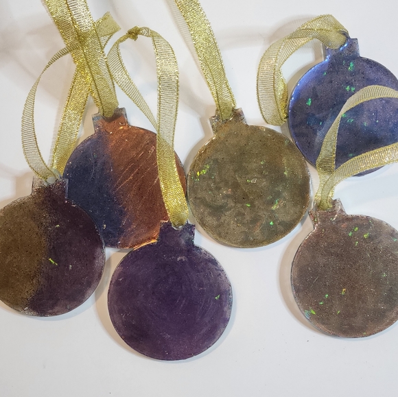 Custom Made Christmas Tree Decorations Set of 6 - Picture 4 of 5